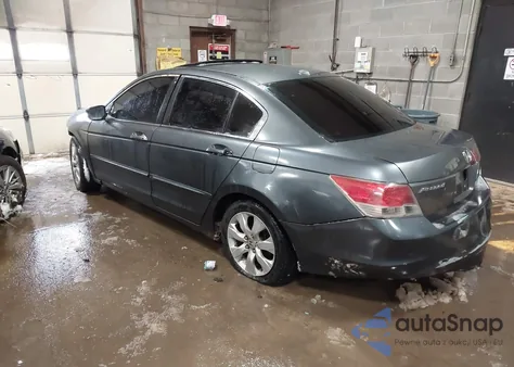 2008 Honda Accord 2.4 Ex-L z USA, uszkodzony, nr VIN 1HGCP26878A003907